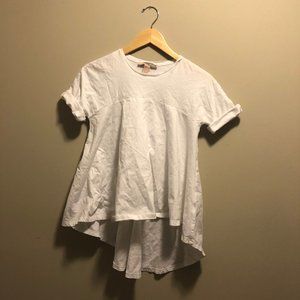 ✨ NWOT White Top - High Low / hi-lo